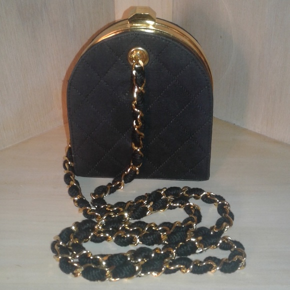 CHANEL Handbags - Authentic Chanel Chain Evening Purse